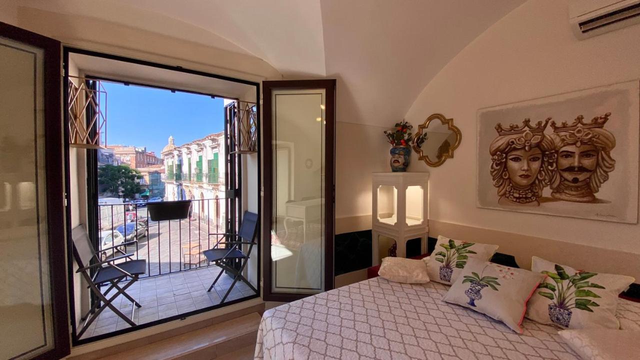 I Saraceni Bed & Breakfast คาตาเนีย ภายนอก รูปภาพ