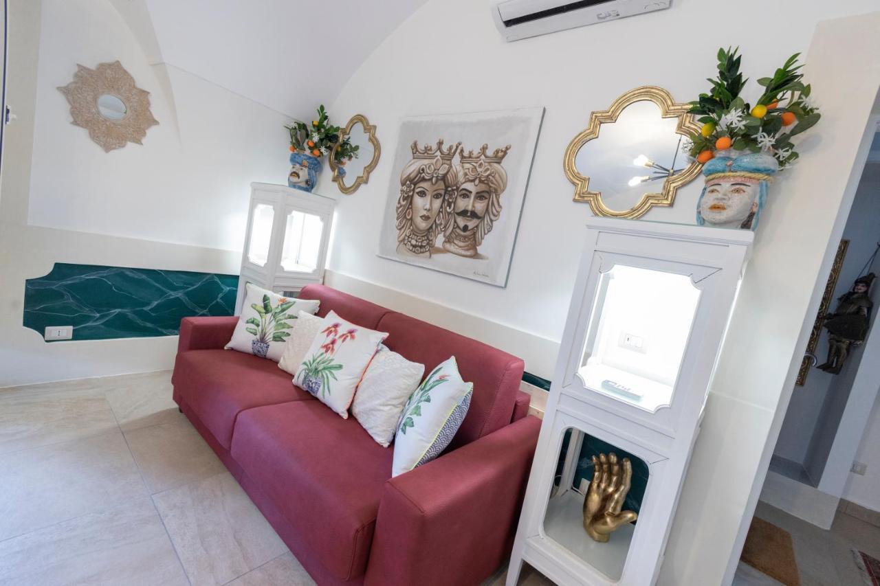 I Saraceni Bed & Breakfast คาตาเนีย ภายนอก รูปภาพ